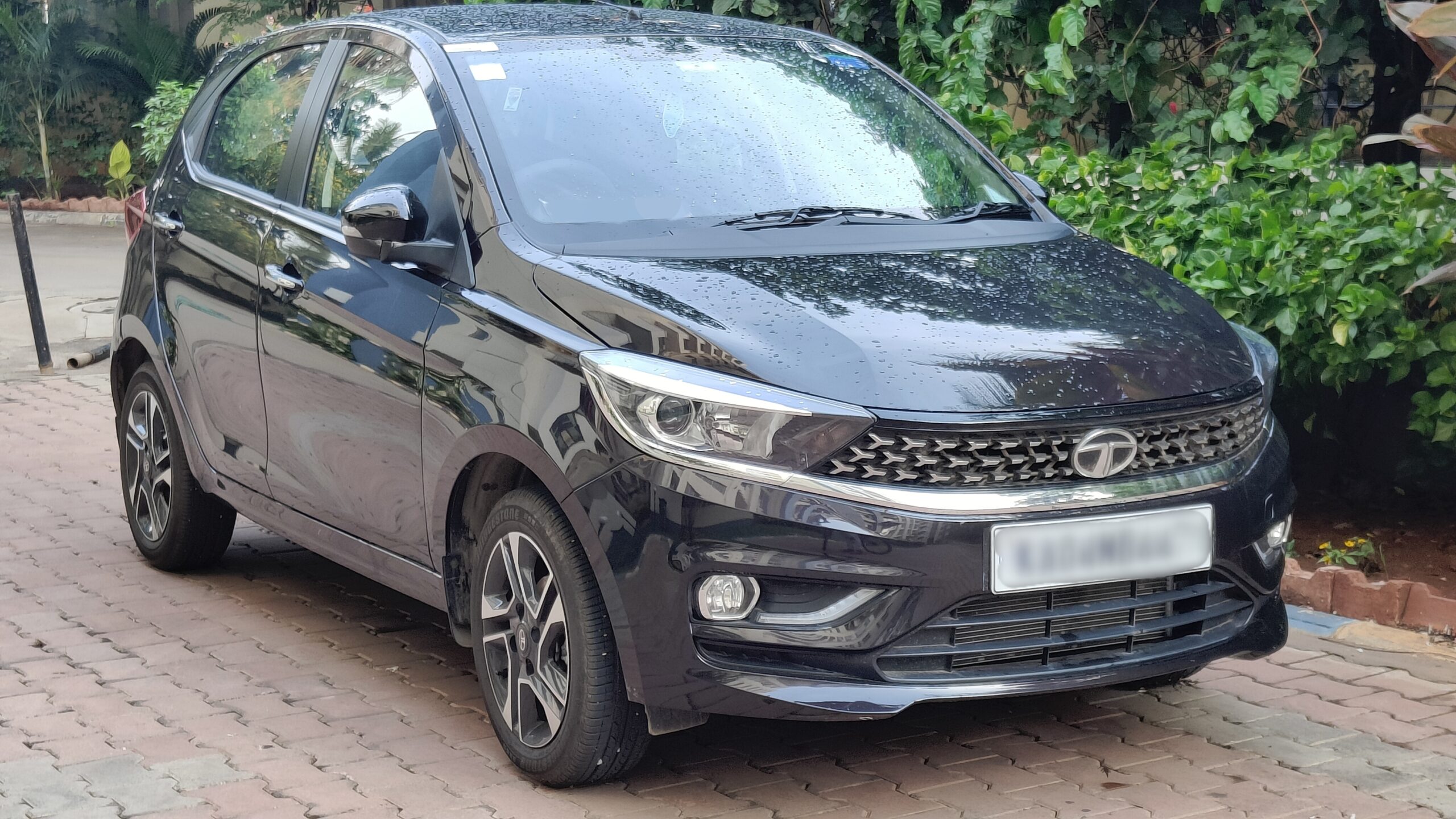 Tata Tiago 2025